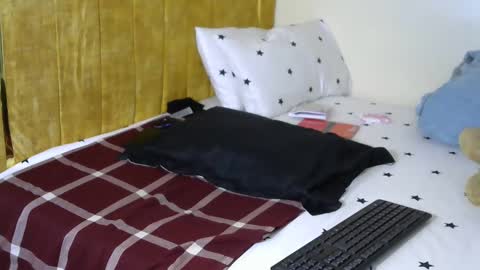 Lyra online show from September 16, 9:21 am