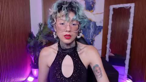 lyra_tay online show from June 13, 7:01 pm