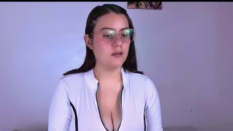 Snapshot of lyracarter chatting on January 9, 4:04 am Lyra Carter online show from January 9, 4:04 am