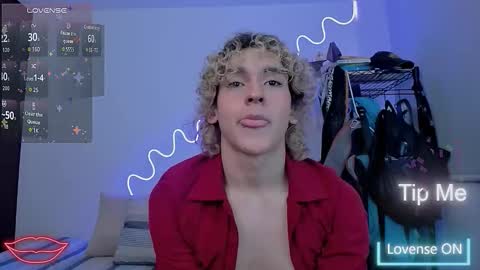 Lyric online show from November 27, 2:35 am