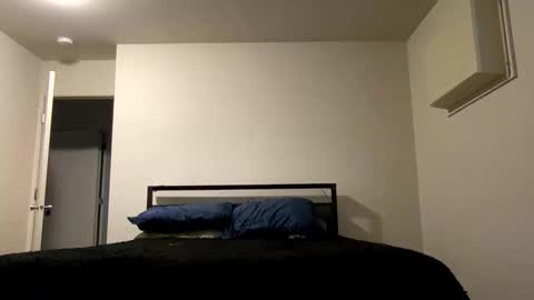 lyssaandslim online show from March 9, 11:31 pm