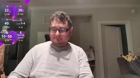 Snapshot of lyxx_2 chatting on December 16, 2:05 am lyxx_2 online show from December 16, 2:05 am