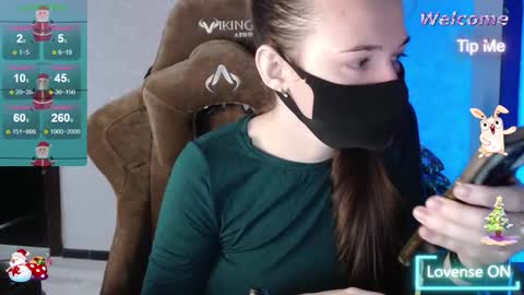 Snapshot of m00n8kiki chatting on January 9, 6:27 am Ksu online show from January 9, 6:27 am