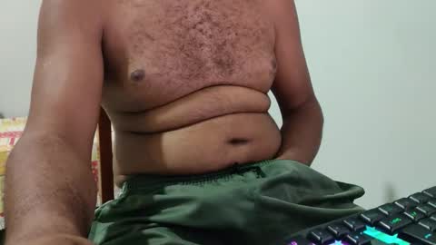 m0ren01995 online show from April 4, 3:38 am