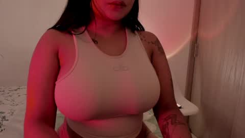 Emilia  online show from May 5, 2:03 pm