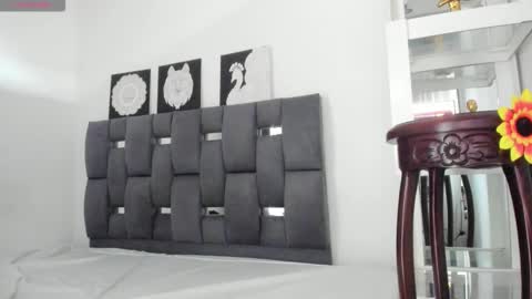 Mila online show from February 1, 6:50 pm