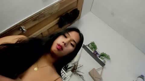 Janelovesu online show from May 15, 11:45 pm