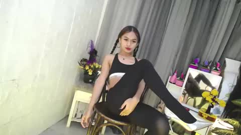 Cutie Yassie online show from July 7, 5:17 pm