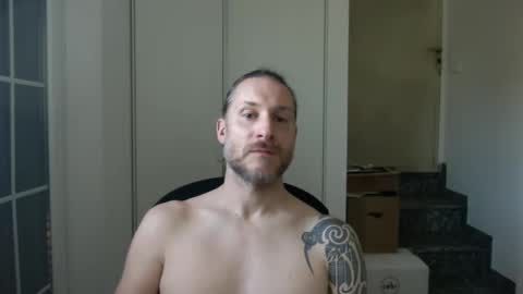 Snapshot of m4rduk81 chatting on January 29, 7:57 am m4rduk online show from January 29, 7:57 am