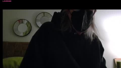 m54whrdn online show from January 11, 2:20 am