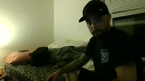 Snapshot of m_80 chatting on June 8, 3:29 am m 80 online show from June 8, 3:29 am