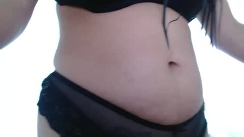 maaddy_thompson online show from November 6, 7:04 pm