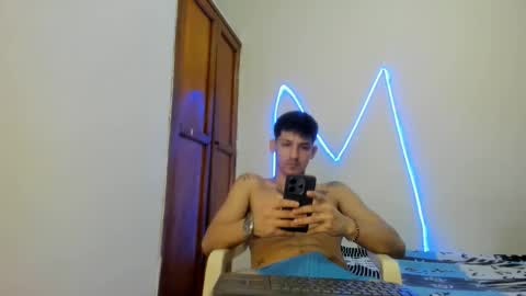itgram pezlo josue online show from January 16, 5:28 pm