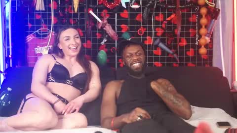 Snapshot of mac_troy chatting on March 14, 4:56 pm Mac Troy online show from March 14, 4:56 pm