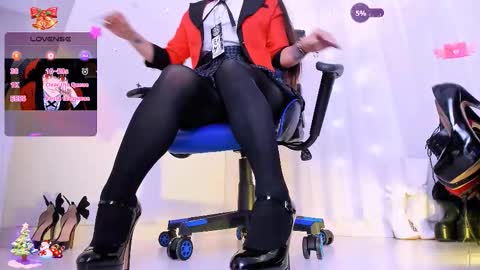 Snapshot of maca_rena_ chatting on December 13, 7:53 pm MacarenaIndependent model online show from December 13, 7:53 pm