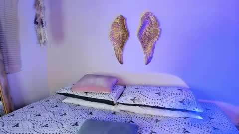 Macarena  online show from October 21, 10:21 pm