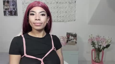 Snapshot of macdelice chatting on February 8, 6:22 am Mac Delice online show from February 8, 6:22 am