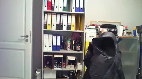 Snapshot of macfly67 chatting on October 14, 5:36 pm macfly67 online show from October 14, 5:36 pm