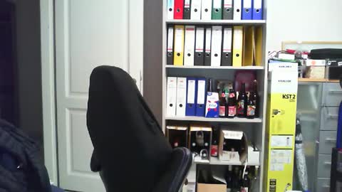 Snapshot of macfly67 chatting on November 12, 6:30 pm macfly67 online show from November 12, 6:30 pm