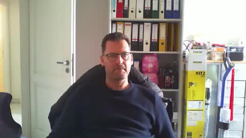 Snapshot of macfly67 chatting on March 23, 12:53 pm macfly67 online show from March 23, 12:53 pm
