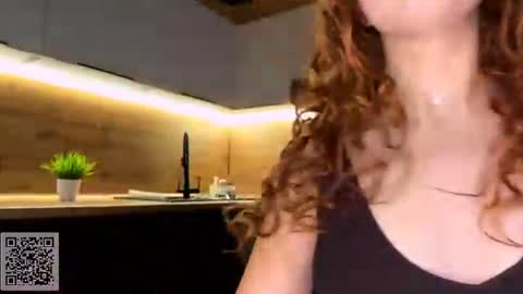 Snapshot of machelleunderdahl chatting on July 23, 11:46 pm Nicole online show from July 23, 11:46 pm