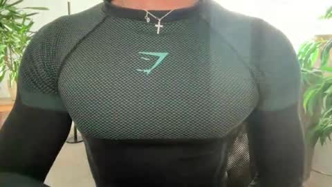 machine_15_ online show from June 7, 4:44 pm