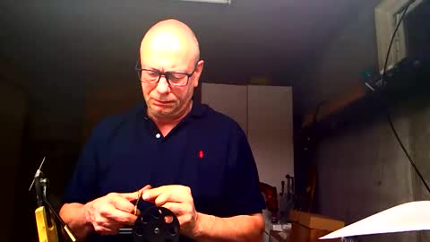 Snapshot of machinegun3dx chatting on November 20, 9:36 pm Andy online show from November 20, 9:36 pm