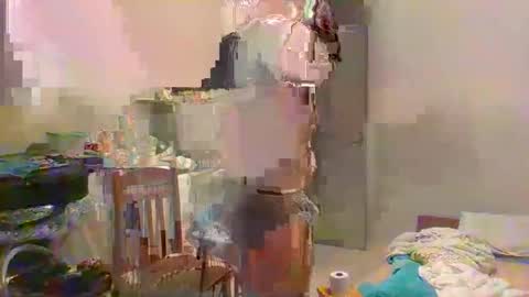 Snapshot of machoalex chatting on November 23, 6:57 am MACHOLIVRE online show from November 23, 6:57 am