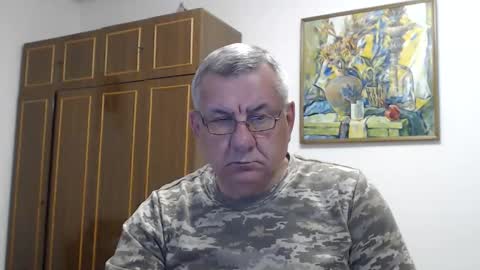 Snapshot of machomale3 chatting on May 26, 6:37 pm Macho online show from May 26, 6:37 pm