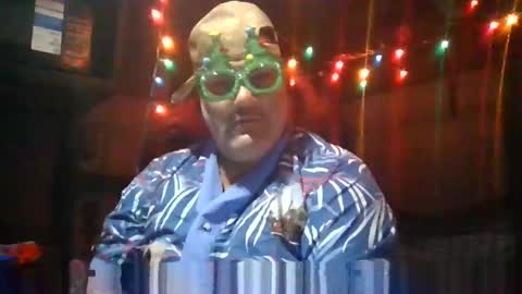 machu el bibliotecario online show from December 6, 7:54 am