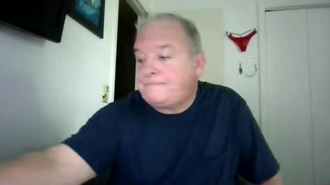 mackdocc001 online show from October 6, 3:31 pm