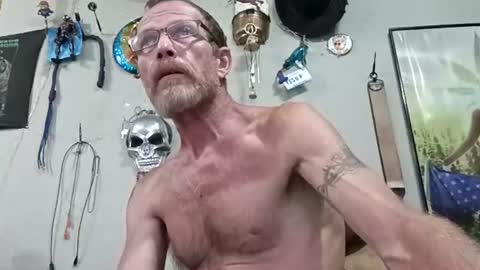Snapshot of mackdog1369 chatting on July 9, 8:02 pm mackdog1369 online show from July 9, 8:02 pm