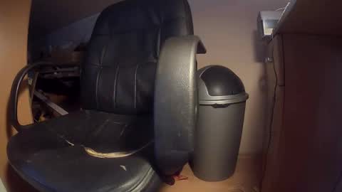 Snapshot of mackenss20 chatting on November 11, 11:21 am Makan online show from November 11, 11:21 am