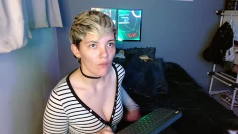 Noah Askew online show from February 21, 9:34 am