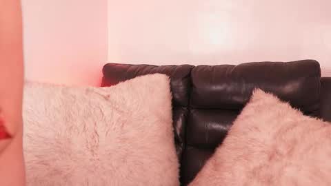 Noah Askew online show from February 25, 11:36 pm