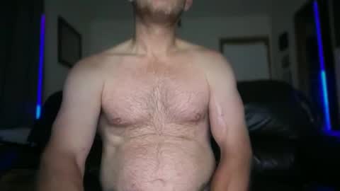 Snapshot of mackincaliallday chatting on September 25, 1:15 pm MackinCaliAllDay online show from September 25, 1:15 pm