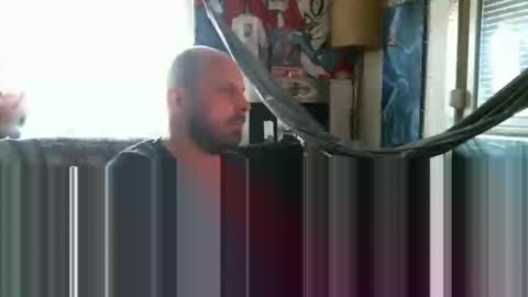 Snapshot of mad_dem0n chatting on March 9, 4:00 pm Manuel online show from March 9, 4:00 pm