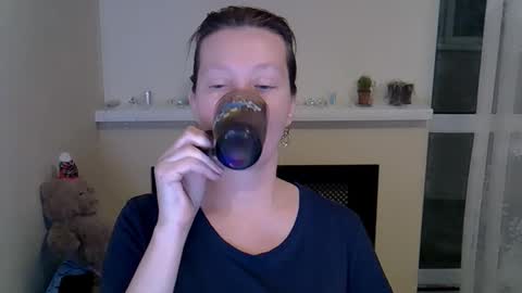 Madaamtang online show from March 3, 6:58 pm