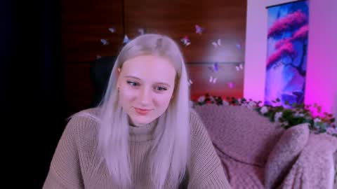 Snapshot of madam_ulis chatting on December 28, 1:49 pm Ulis online show from December 28, 1:49 pm