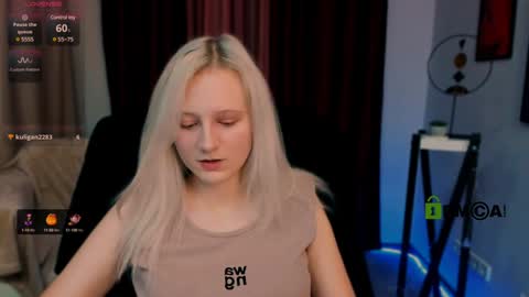 Snapshot of madam_ulis chatting on January 25, 2:25 pm Ulis online show from January 25, 2:25 pm