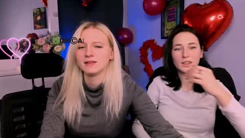 Snapshot of madam_ulis chatting on February 17, 1:10 pm Ulis online show from February 17, 1:10 pm