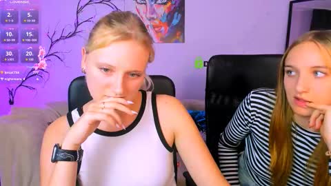 Snapshot of madam_ulis chatting on September 22, 2:52 pm Ulis online show from September 22, 2:52 pm