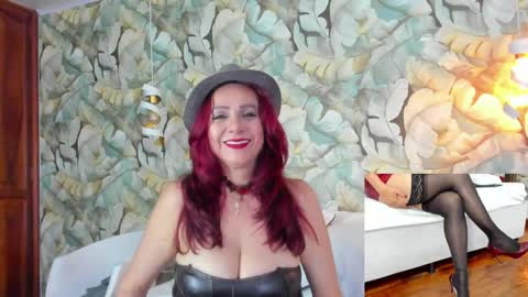 Madam Angelic online show from February 6, 1:54 am