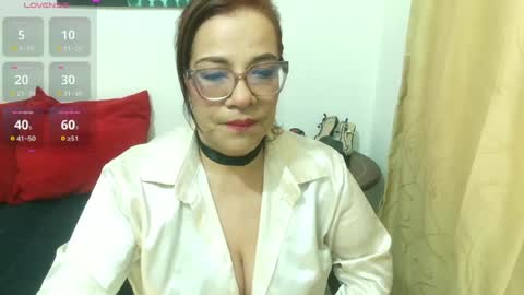 madame_desire_ online show from July 16, 12:33 pm