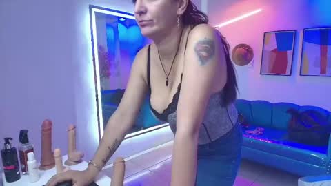Madame Scarllet  online show from May 1, 11:26 am
