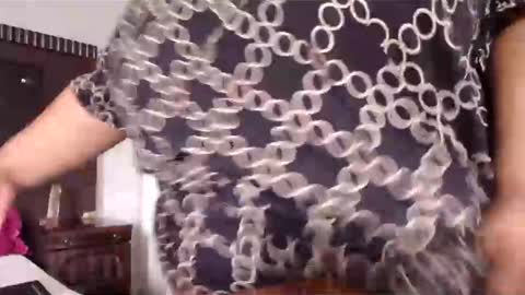 Snapshot of madamzee chatting on December 8, 6:01 am madamzee online show from December 8, 6:01 am