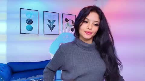 maddie_t18 online show from June 6, 11:53 pm