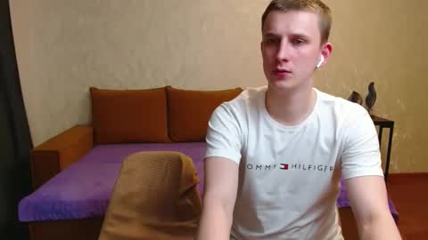 maddieandjason online show from February 26, 7:16 pm