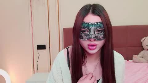 Snapshot of maddieperezz_ chatting on May 13, 1:30 pm Madelaine online show from May 13, 1:30 pm