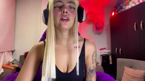 Maddie online show from March 17, 11:52 pm